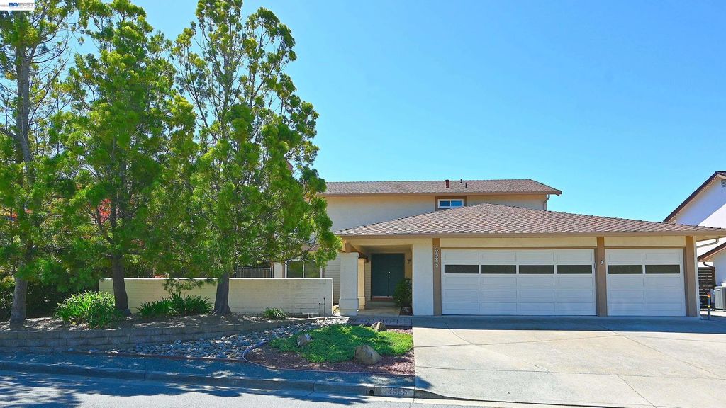 3585 Deer Park Ct, Hayward