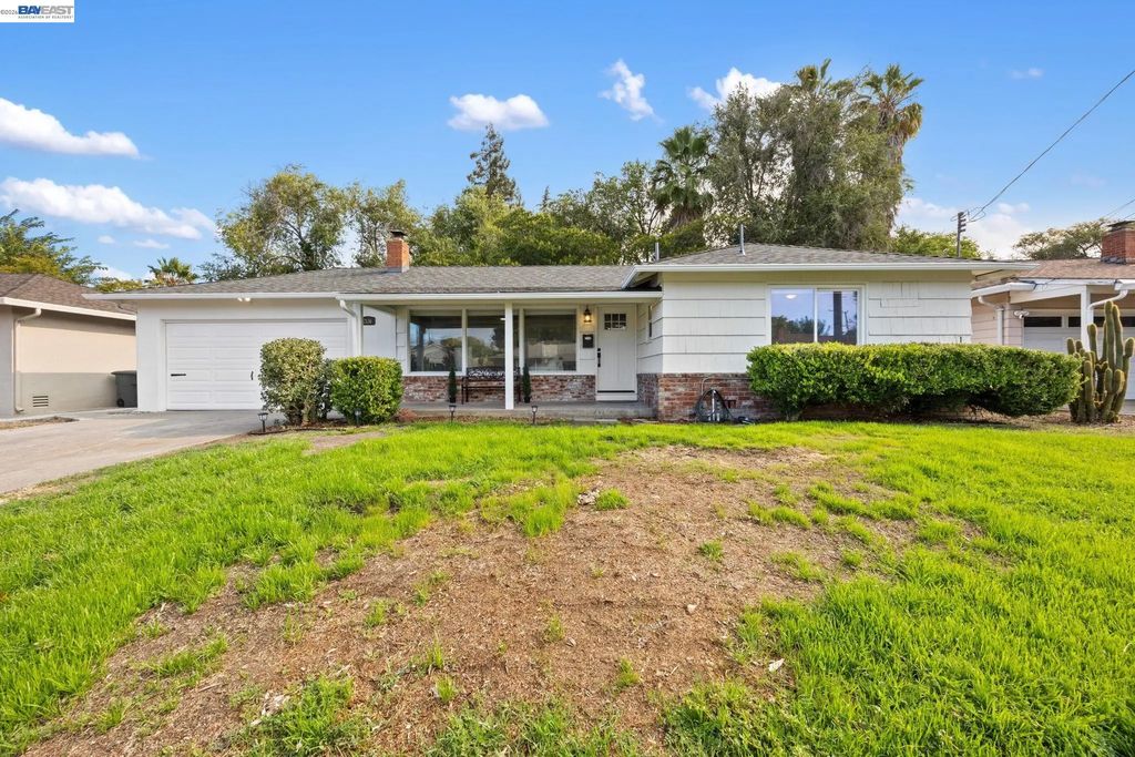 2136 Holbrook Drive, Concord