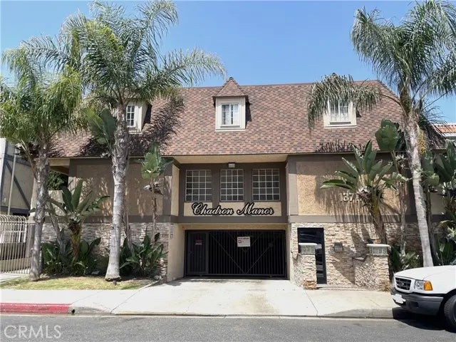 13717 Chadron Avenue 16, Hawthorne