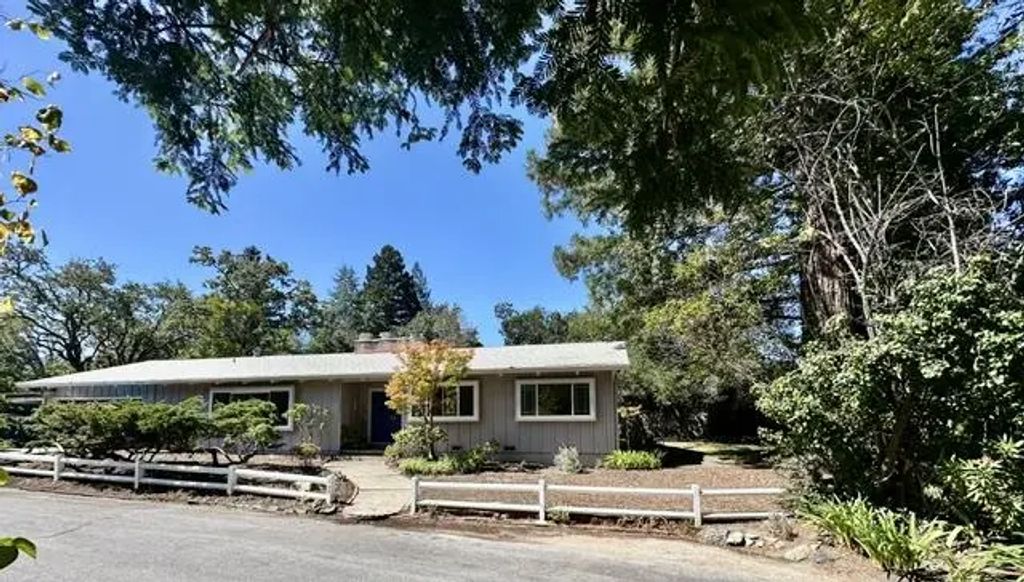 100 Tan Oak Drive, Portola Valley