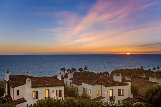 28 Surfspray Bluff, Newport Coast