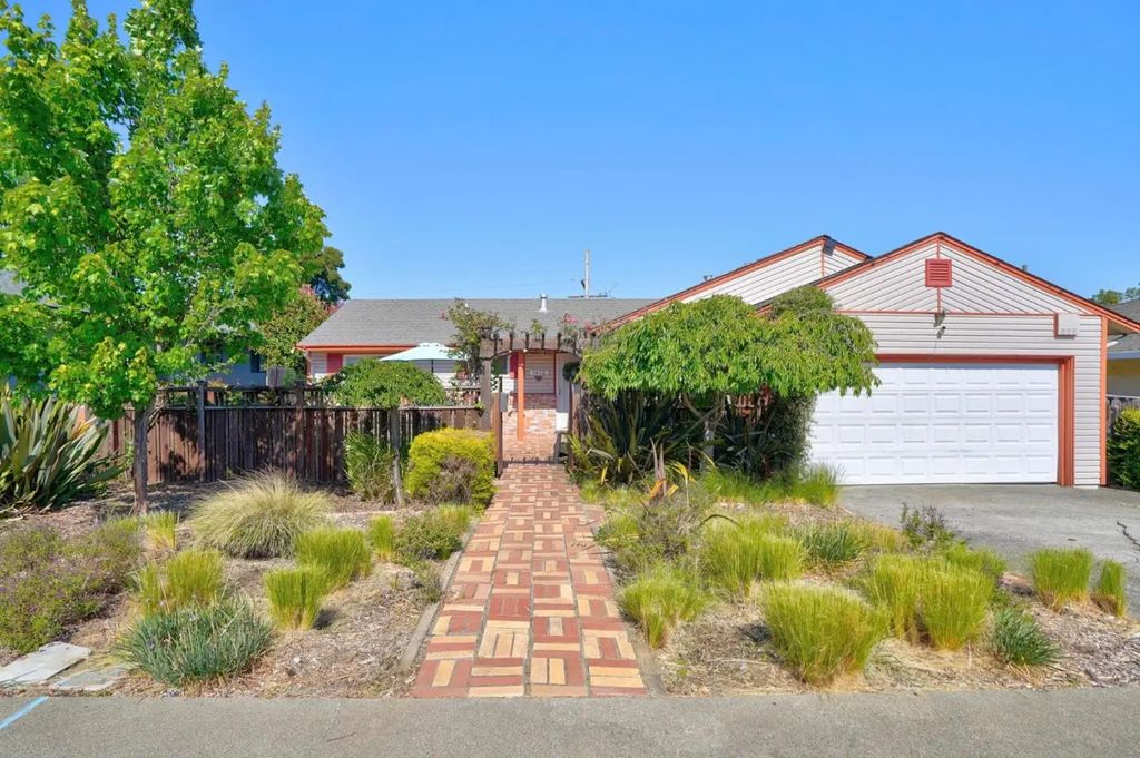 1412 Lassen Street, Vallejo