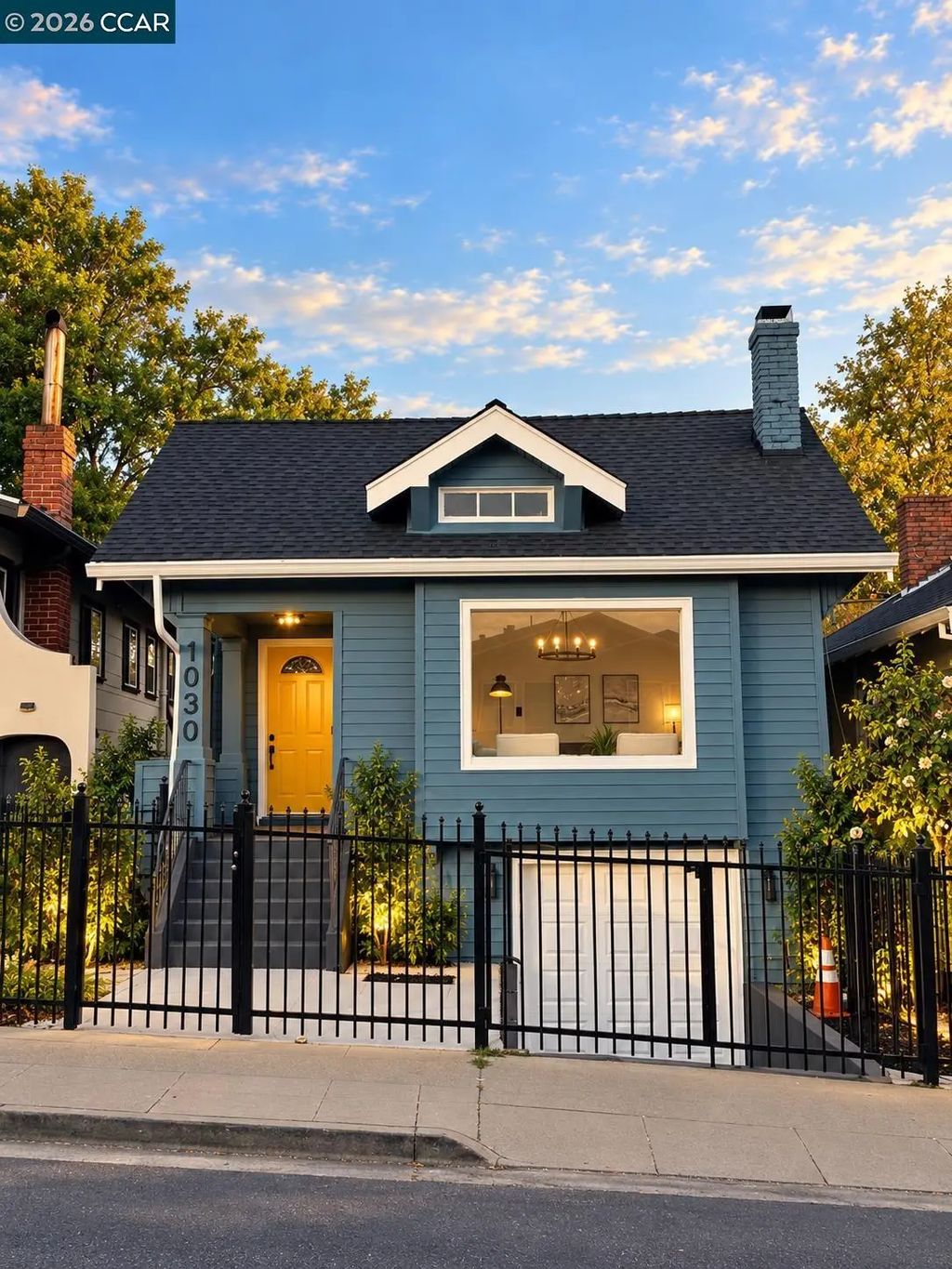 1030 E 21st St, Oakland