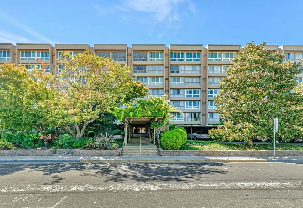 1700 Civic Center Drive 209, Santa Clara