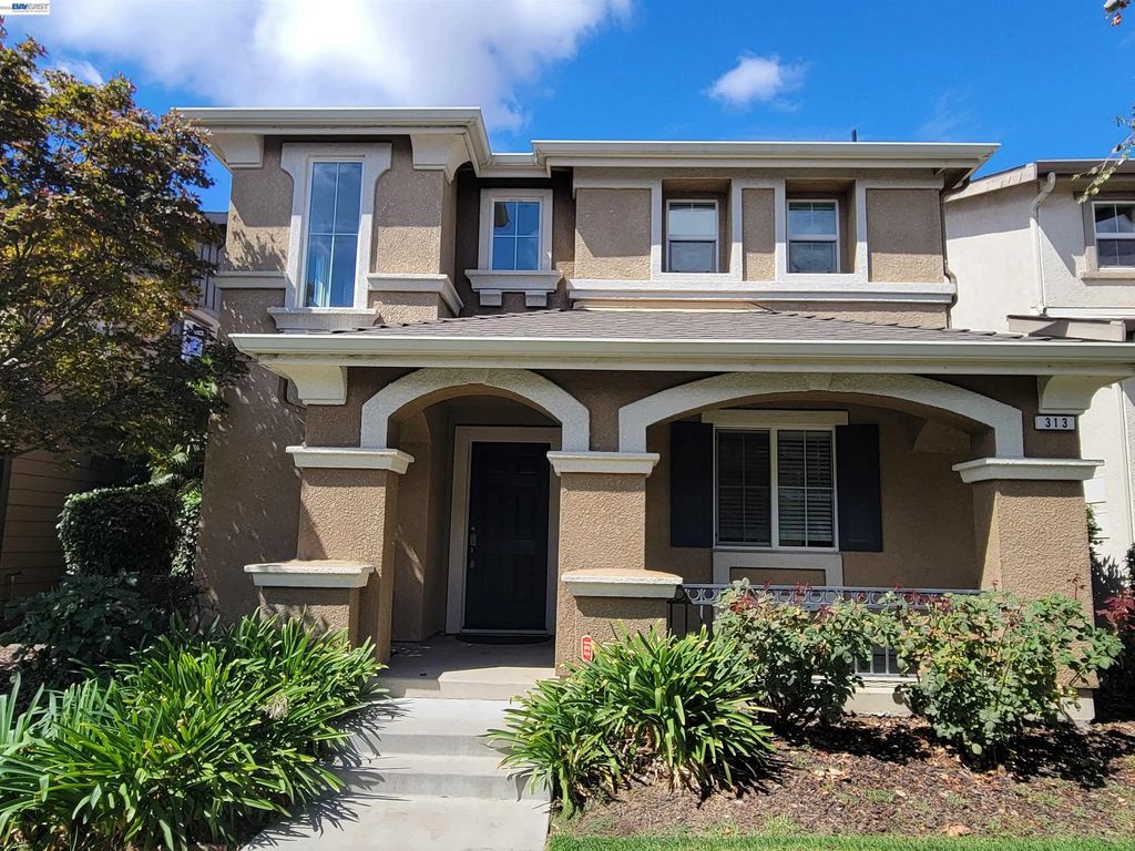 313 Turnstone Cir, Pittsburg