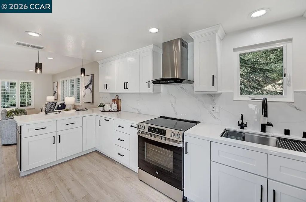 1517 Oakmont Dr 1, Walnut Creek