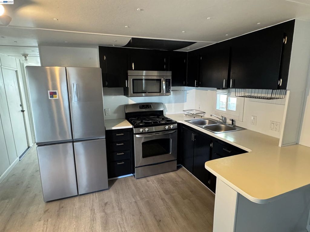 2399 E 14th 44, San Leandro