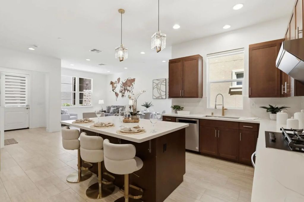 571 Odyssey Lane, Milpitas