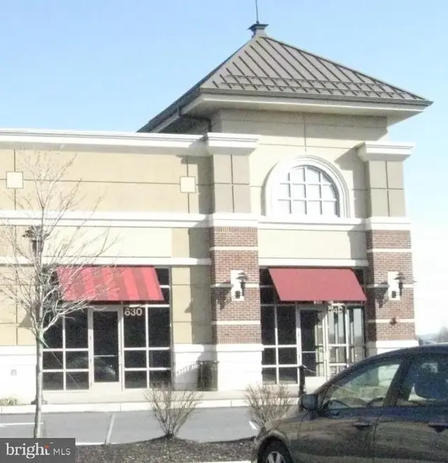 2350 E Lincoln Hwy #630/640, Lancaster