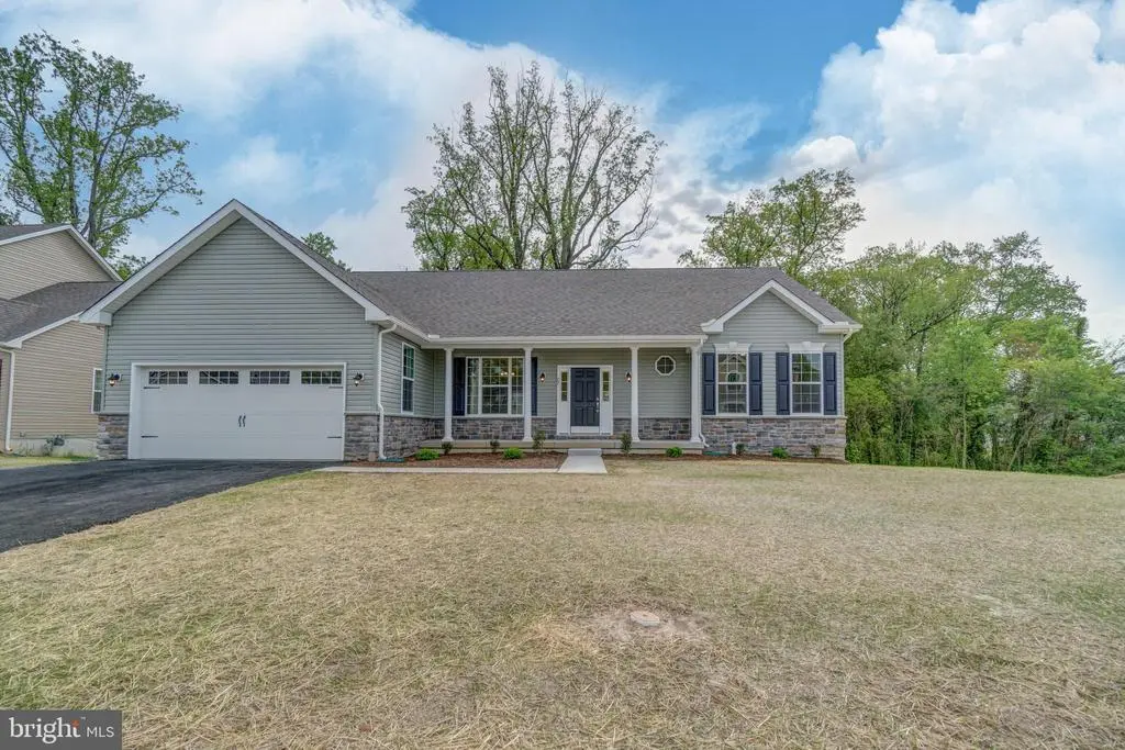 1153 Charleston Circle #jefferson, DOVER