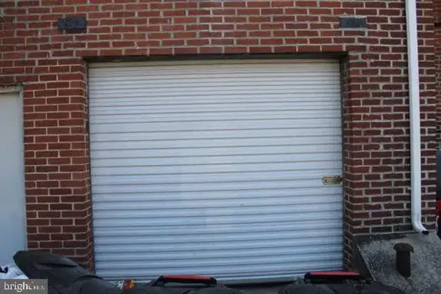 85 1st Ave #b Storage Unit, Red Lion