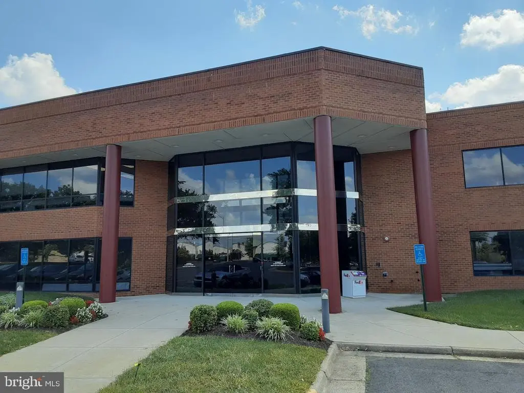 14325 Willard Rd #2b, CHANTILLY