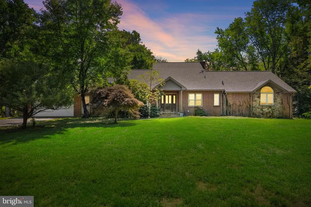 9 Walnut Ridge Rd, Wilmington