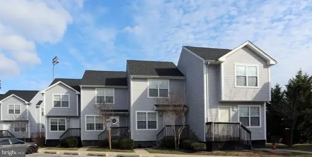 3860 Gordon Stinnett Ave, Chesapeake Beach