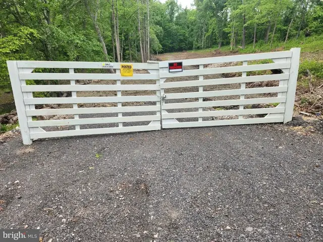 1410 Farmington Rd, Accokeek