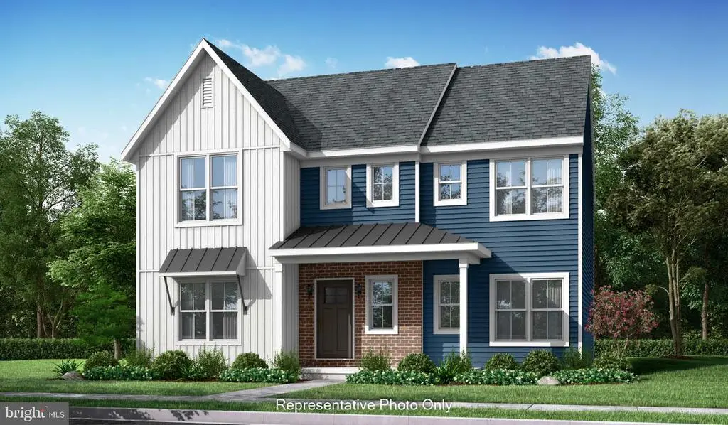 00 Estate Dr, MECHANICSBURG