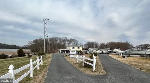 12214 Ocean Gateway, Easton