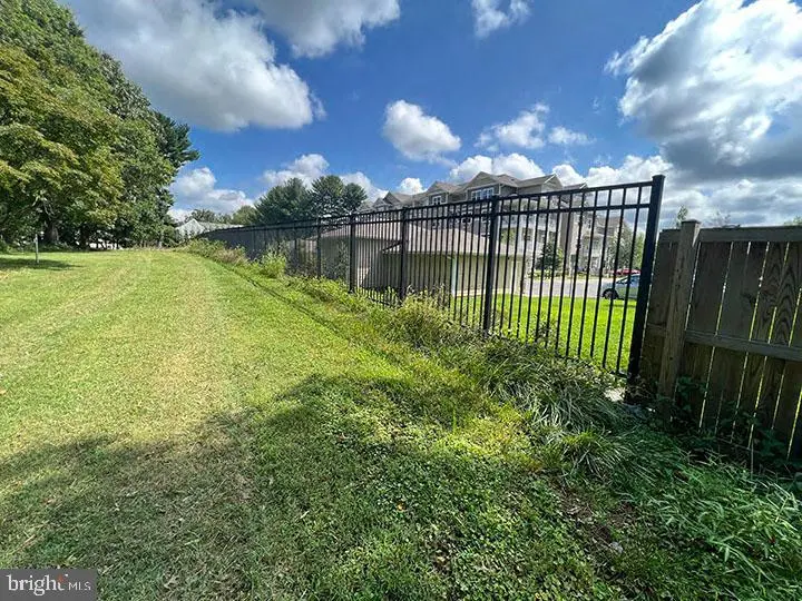 13733 Notley Rd, Silver Spring