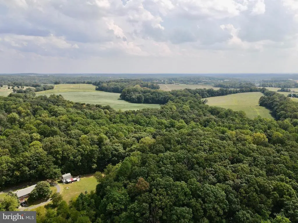 13075 Penn Shop Rd, Mount Airy