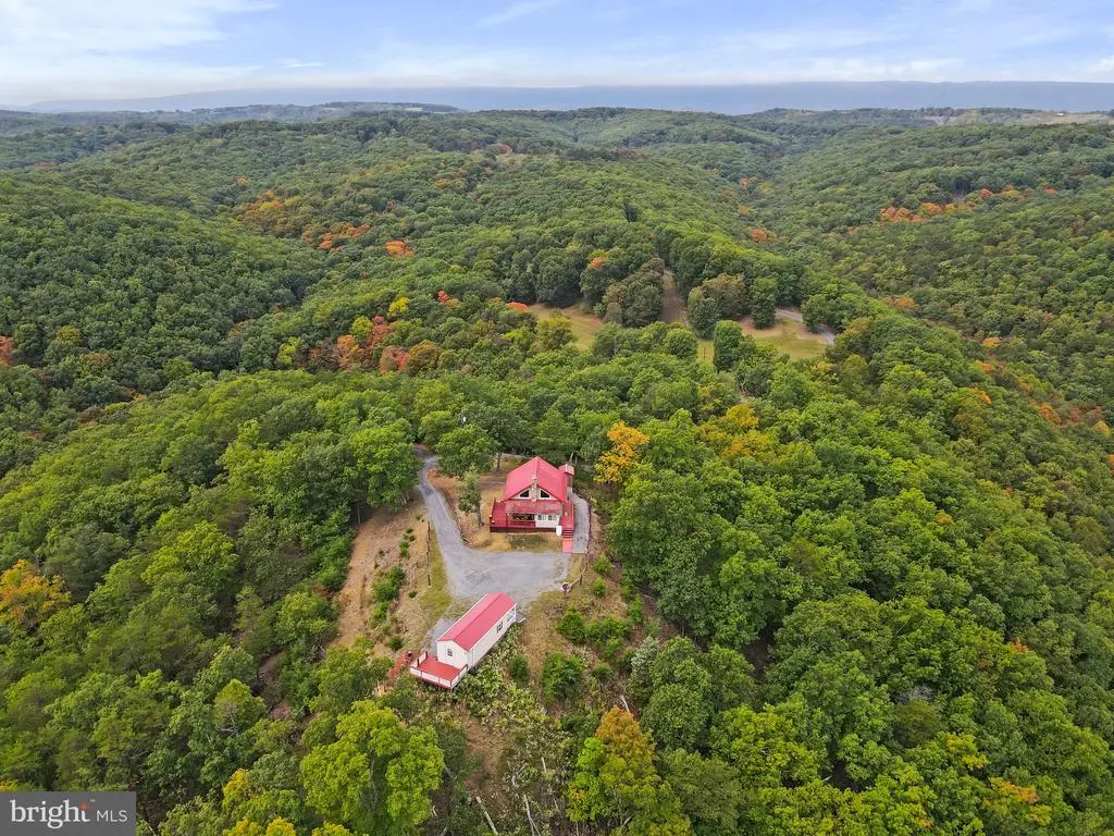 745 Purple Finch Rd, BURLINGTON