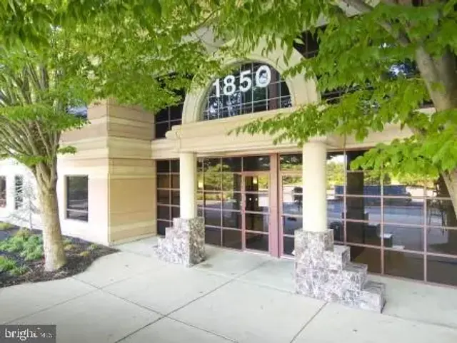 1850 William Penn Way #201, Lancaster