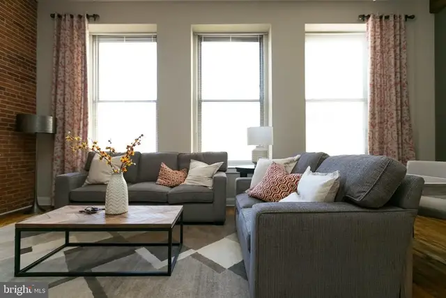 519 W Pratt St #2br, Baltimore