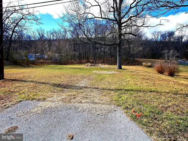 11868 National Pike, Clear Spring