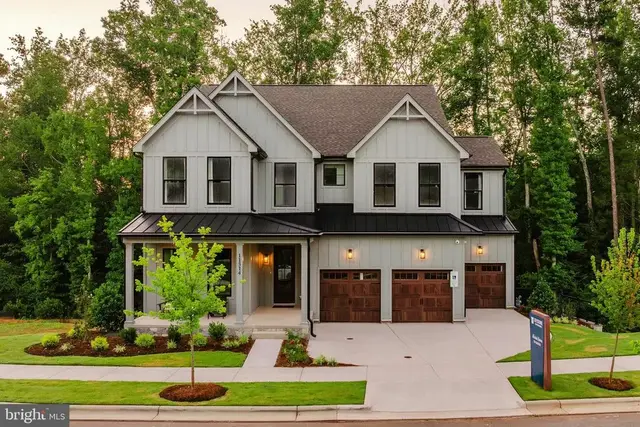 300 Sunset Ave #covington, Strasburg