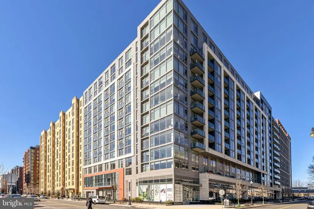 150 I St Se #2 Br Interior Unit, WASHINGTON