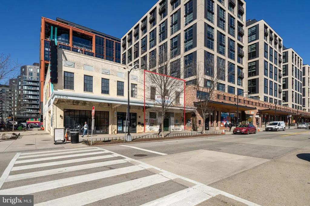 1254 4th St Ne, WASHINGTON