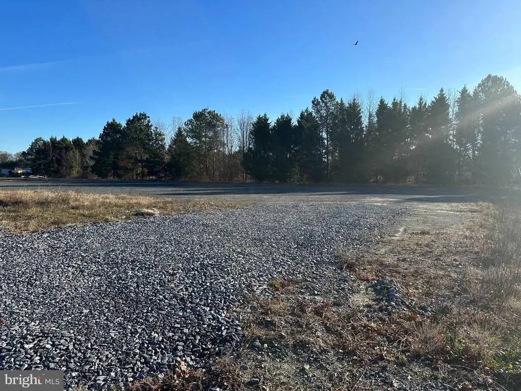 3011 Beverly Ln, Cambridge