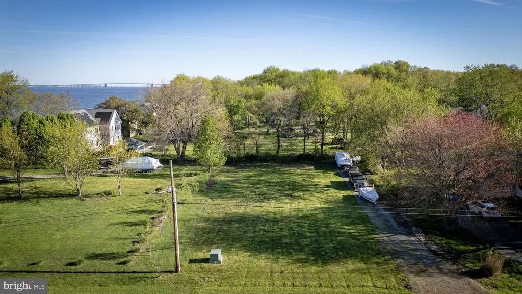 138 Chesapeake Estates Dr, Stevensville