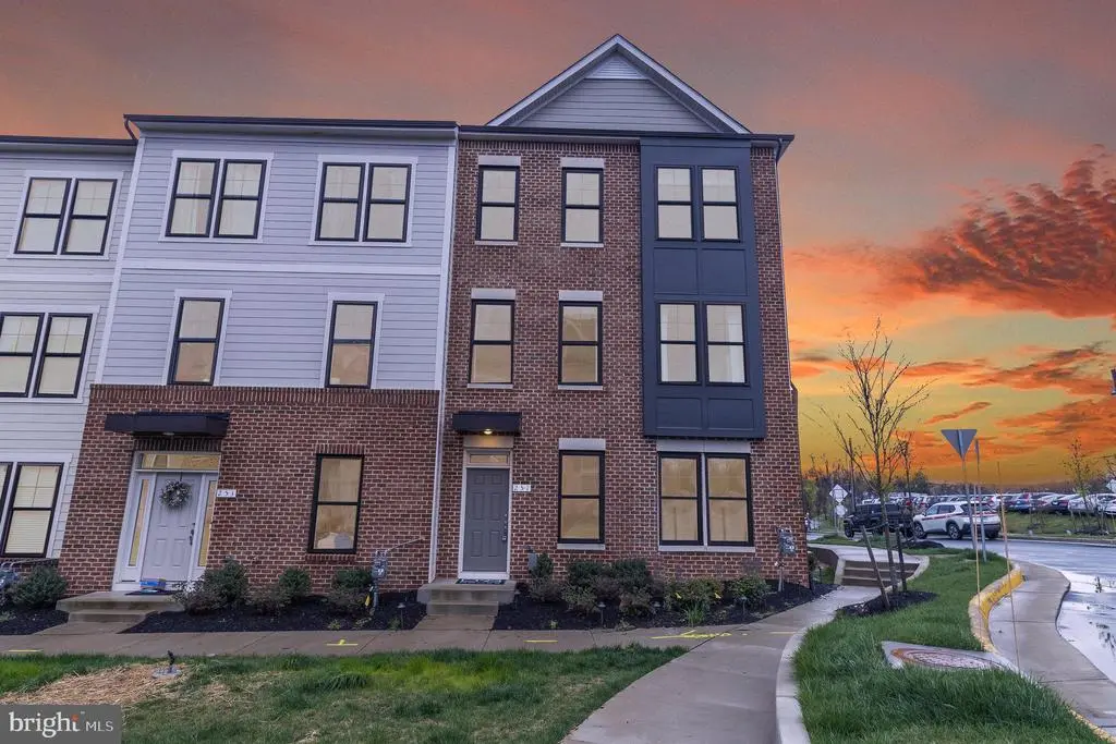 251 Willis St, FREDERICKSBURG