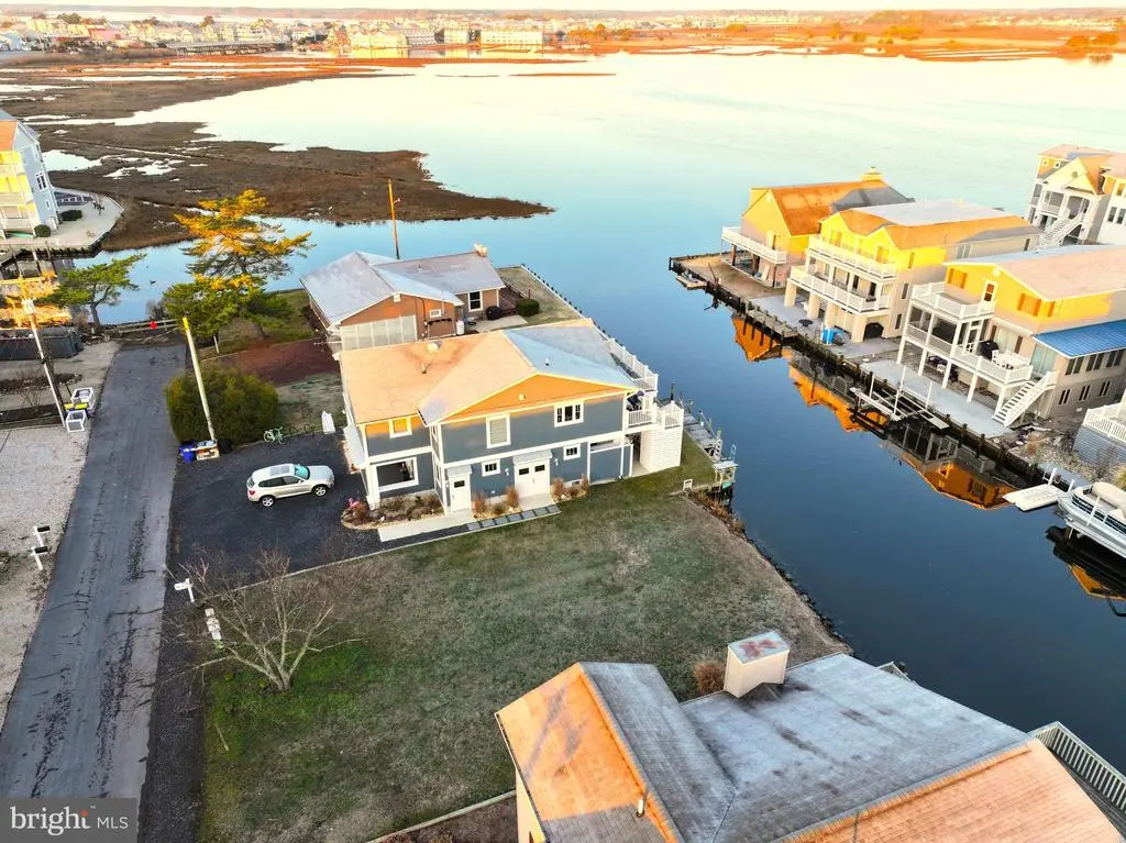 57 Bayside Dr, Fenwick Island