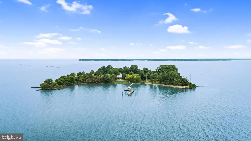 37201 Gibson Rd, BUSHWOOD