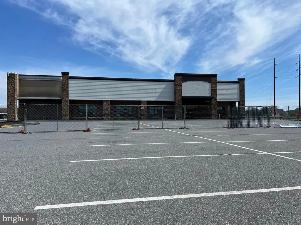 1717 W Main St, EPHRATA