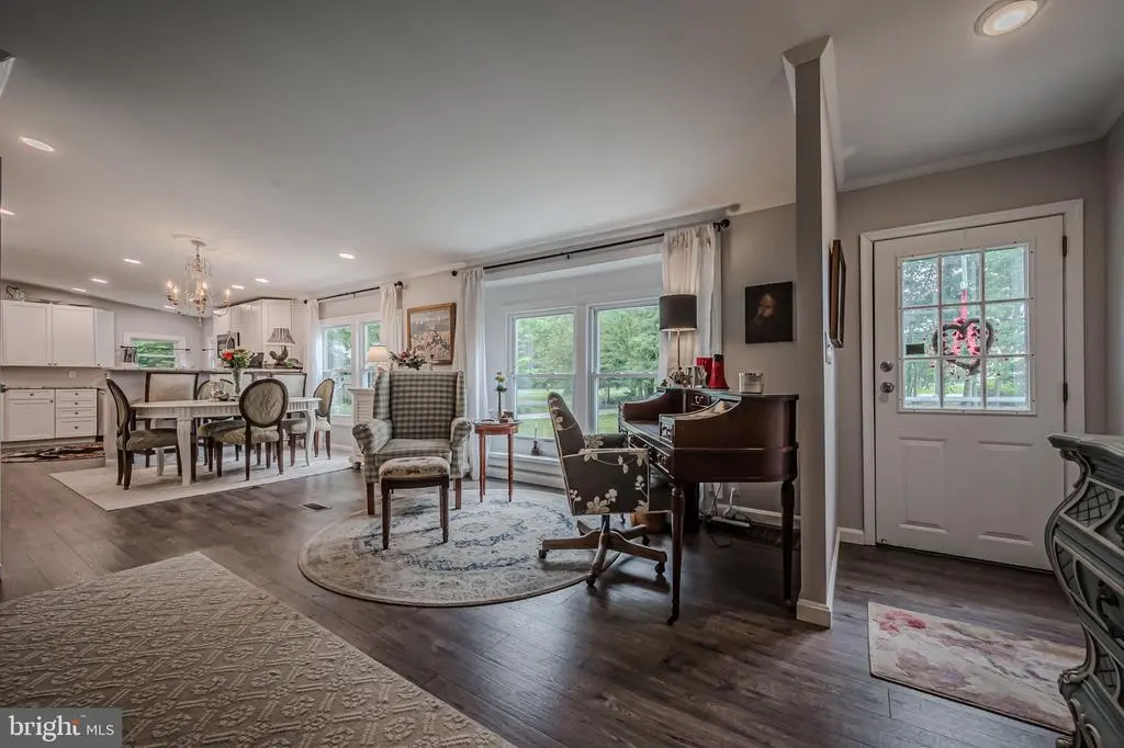 18354 Hudson Rd, MILTON