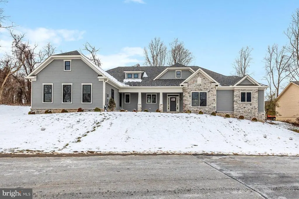 10624 Old Barn Rd, New Market