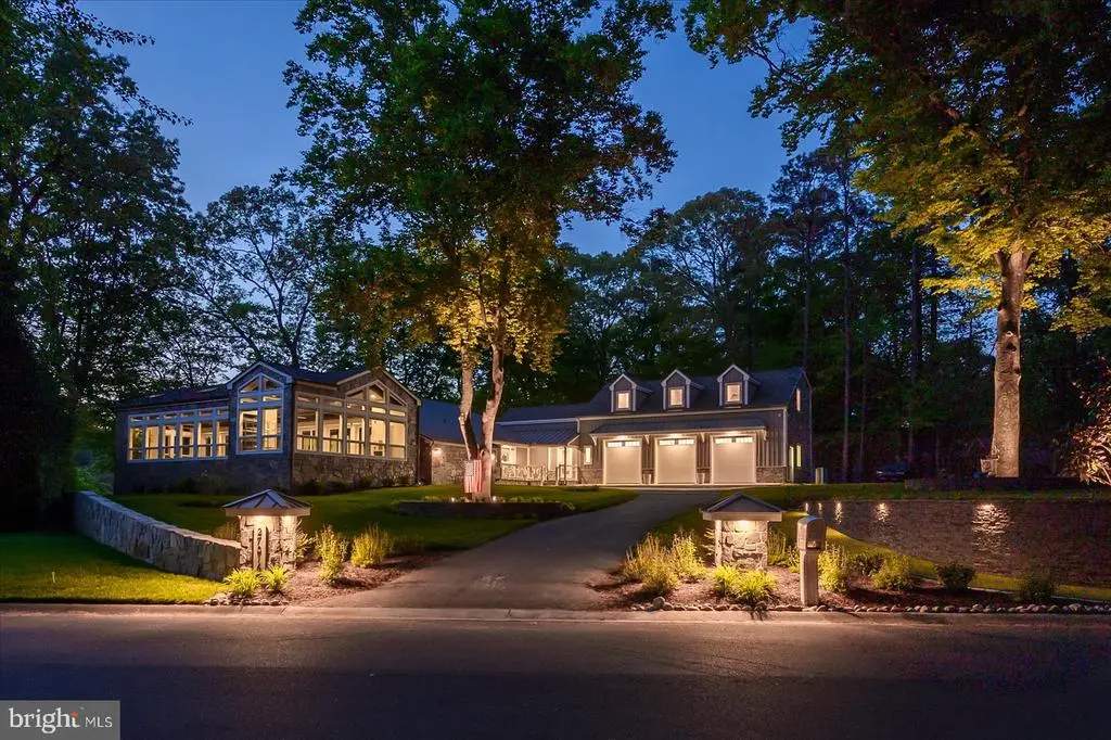 27016 Edinburgh Ct, Salisbury