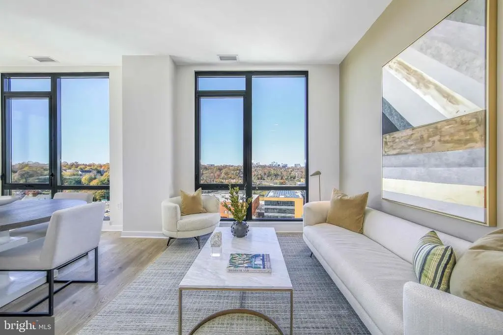 255 W. Falls Station Blvd #ph2, FALLS CHURCH