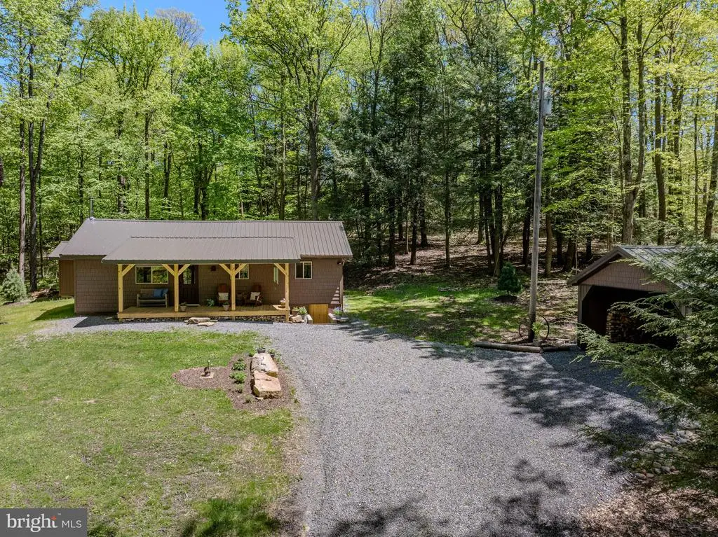 450 Fern Dr, Oakland