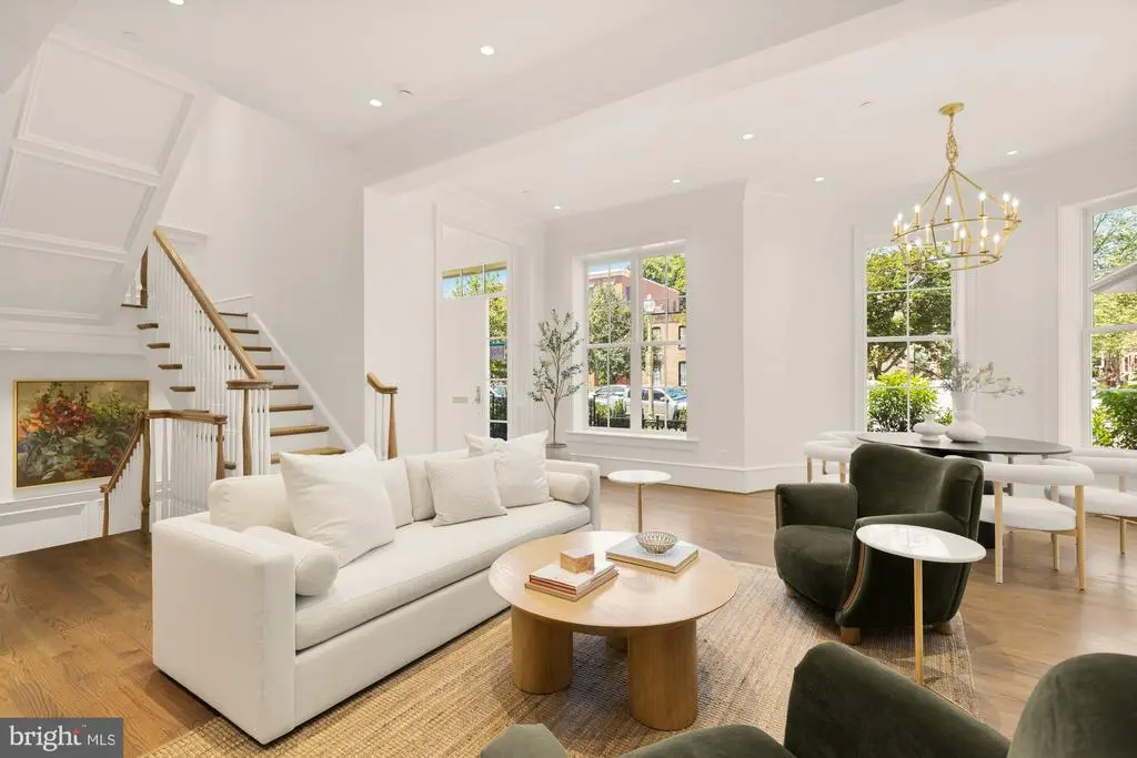 1201 D St Ne, WASHINGTON