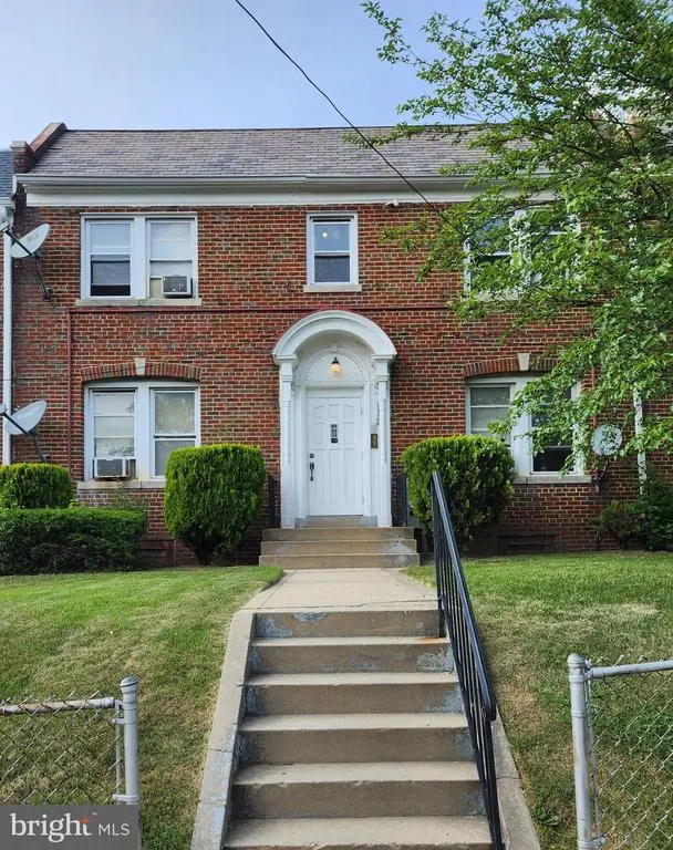1324 Bryant St Ne, WASHINGTON