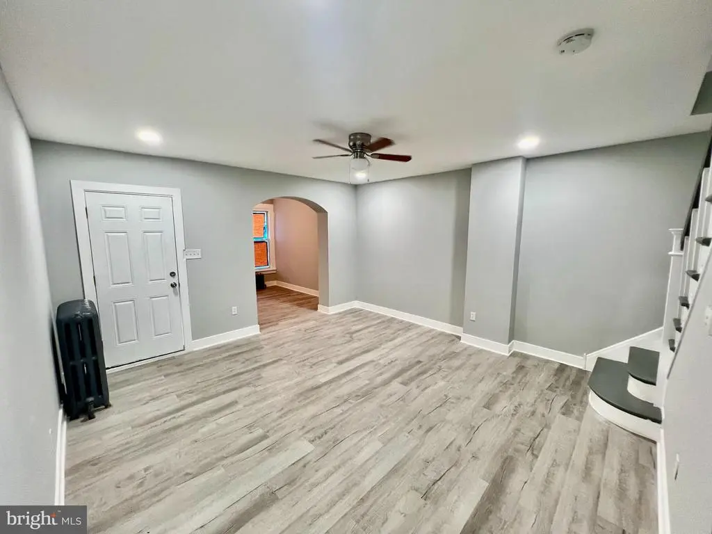 6852 Chester Ave, Philadelphia