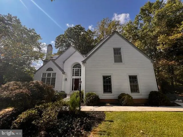 5027 Rushlight Path Sw, Columbia