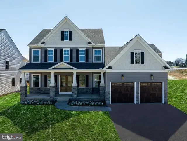 350 Village Rd #augusta, Strasburg