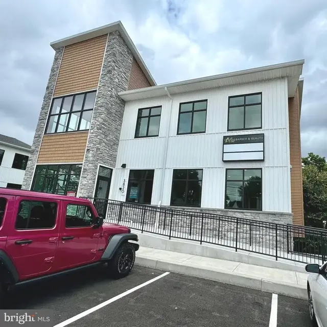 3820 Market St, Camp Hill