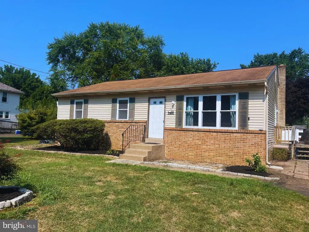 72 Madison Ave, Warminster