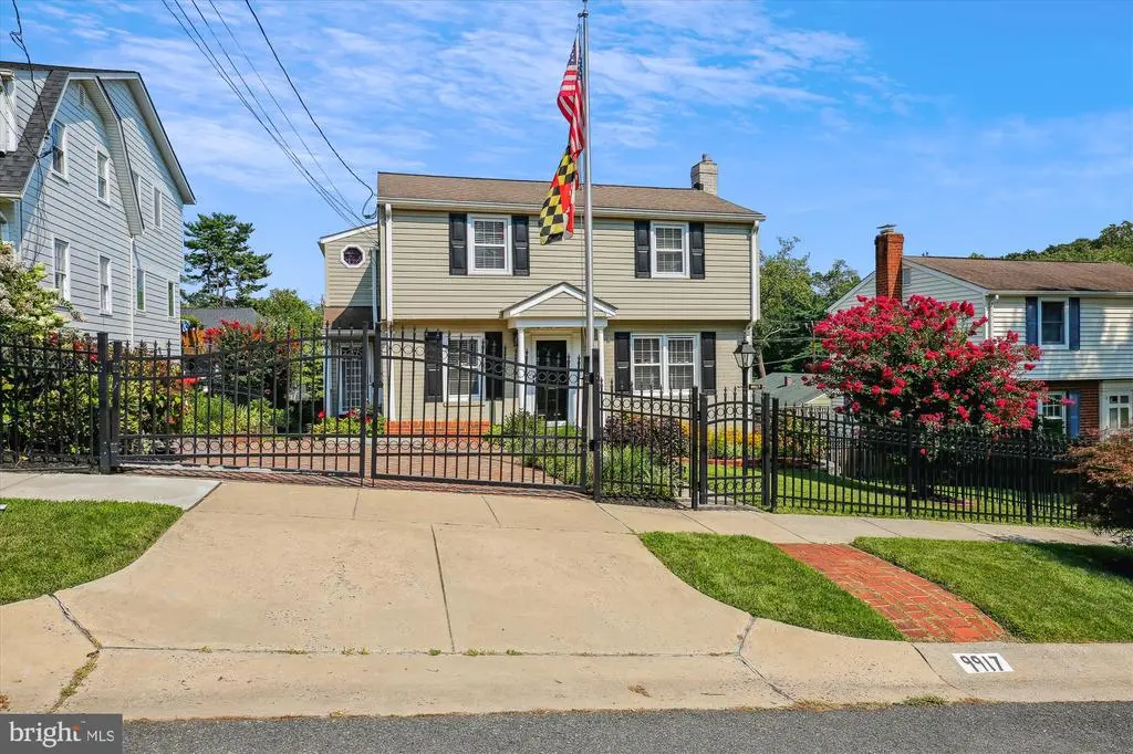9917 Edward Ave, Bethesda