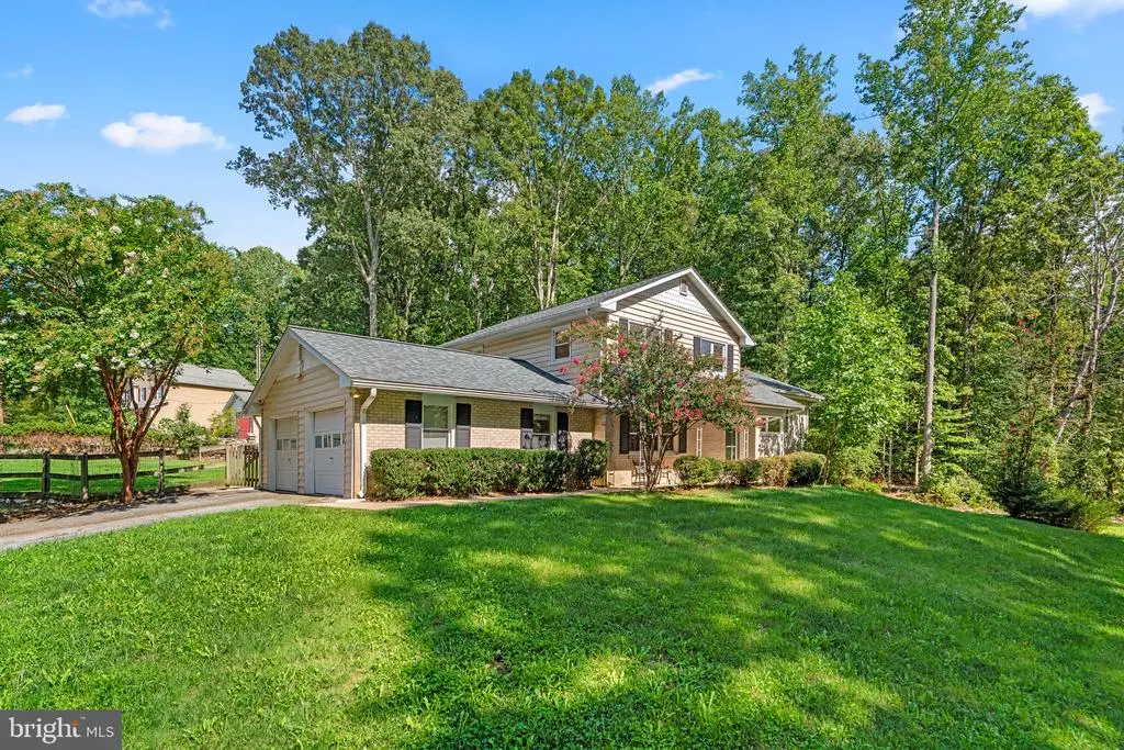 3135 Beards Point Rd, Davidsonville